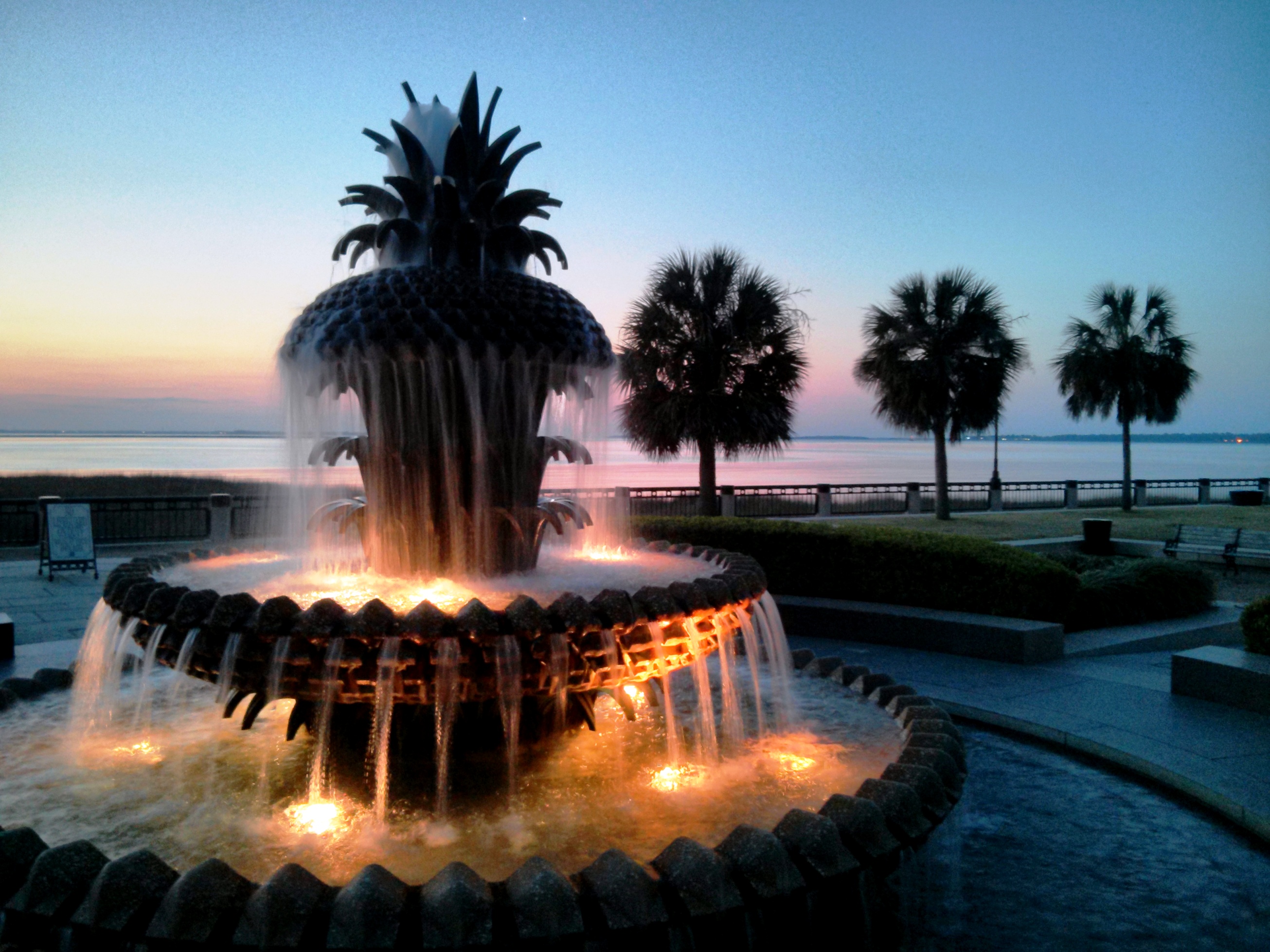 Pineapple Fountain, Charleston