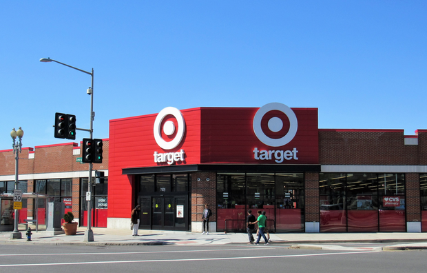 Target Is Bringing Back 20 of Your Favorite Designer Collections Photo:Wikimedia Commons, No Usage