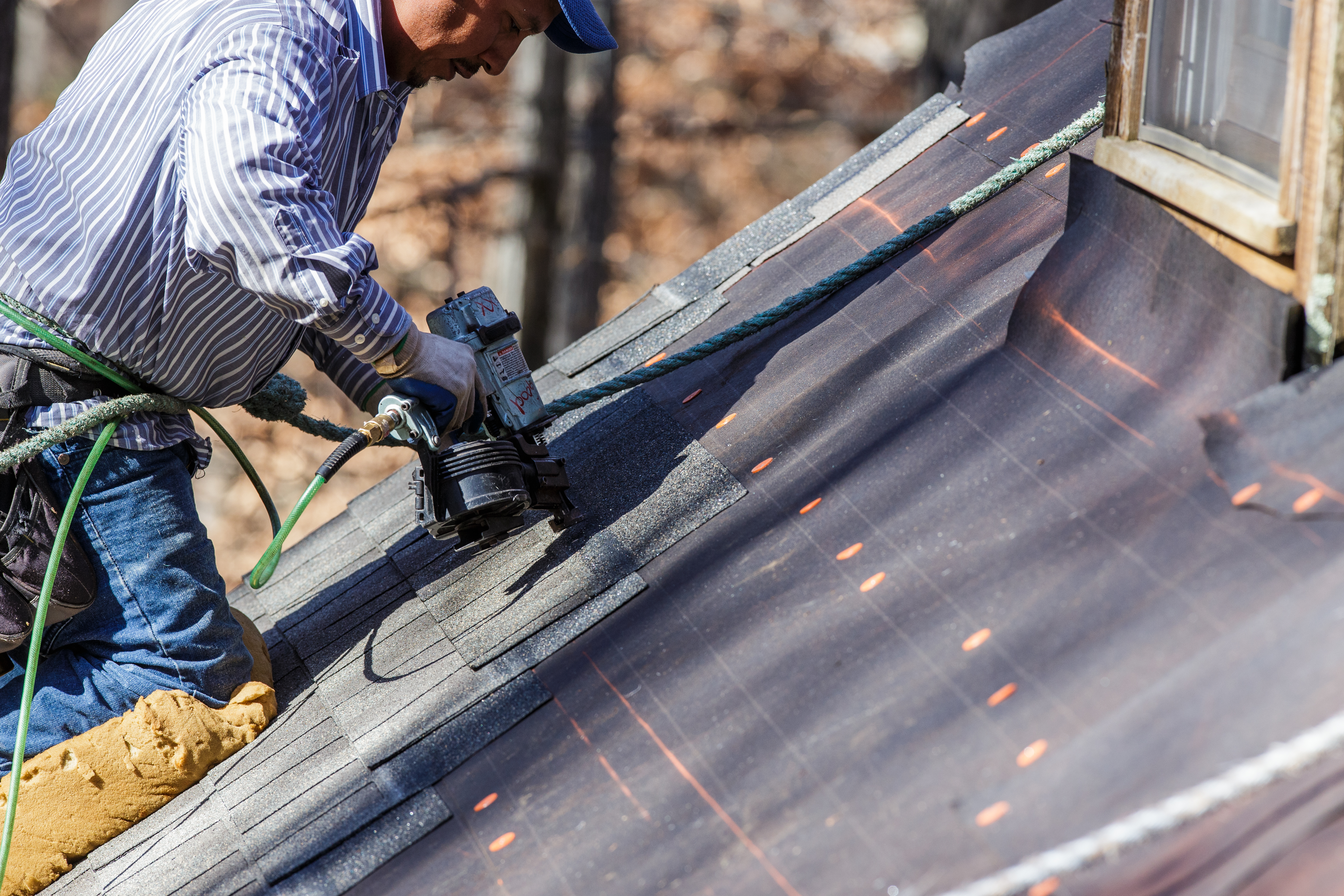 843-647-3183 Professional Mount Pleasant Roofing Contractors Titan Roofing LLC Call Us Today