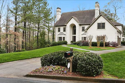 Barb St. Amant – 404-271-6733