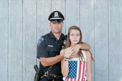 Two strangers were asked to pose in a photograph together. You won't believe what happened next. - Truth Code