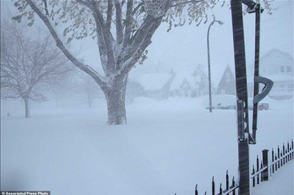 Huge storm has left six dead in New York, New Hampshire and Michigan