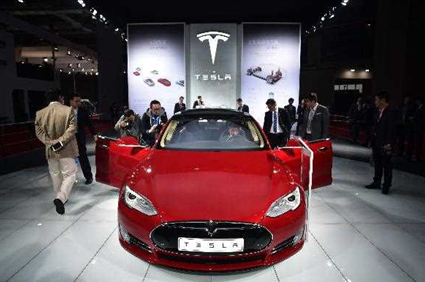 Tesla Plans To Open Car Doors To All Hackers This Summer, Claim Sources