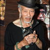Aki Aleong