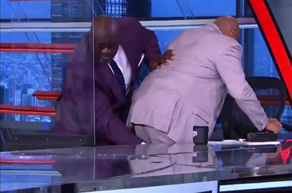 Shaq Massages Charles Barkley's Hammy During On-Air Cramp in Hilarious Video!