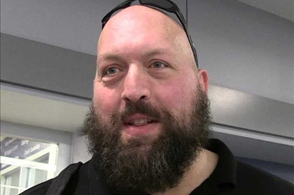 Pro Wrestling Star 'Big Show' Signs with AEW After 22 Years with WWE