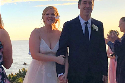 Surprise! Amy Schumer and Chef Chris Fischer Are Married!