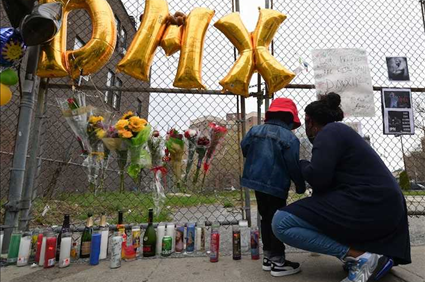 DMX Fans Create Makeshift Memorial Outside White Plains Hospital