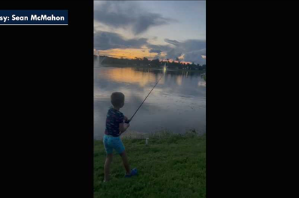Alligator steals child's fishing rod in shocking video