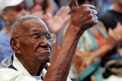 Oldest US veteran of WWII celebrates his 112th birthday