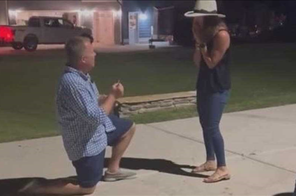 Man rescues engagement ring, proposes after home burns down