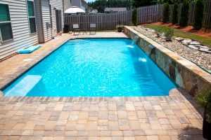 Mooresville N.C. Concrete Gunite Pools Vs. Vinyl Pools - Carolina Pool Consultants