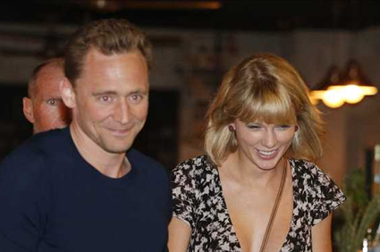 Tom Hiddleston Says Everything And Nothing About Summer With TSwift